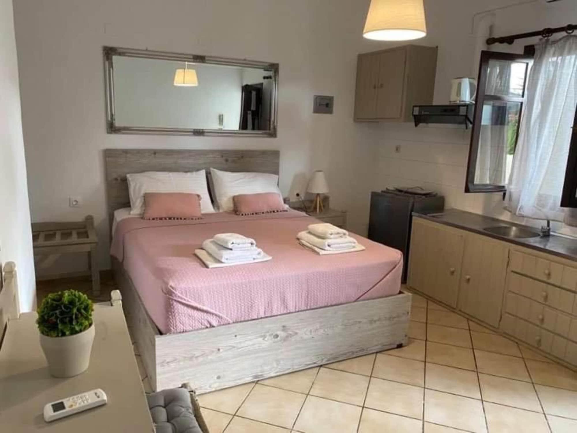 Kasteli Studios & Apartments Pánormos Dış mekan fotoğraf